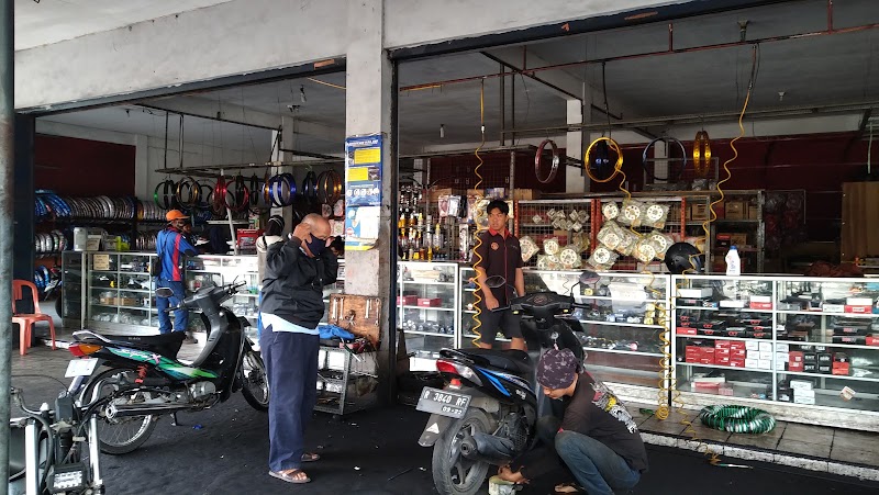 Mukti Motor: Solusi Otomotif Terpercaya di Cilacap